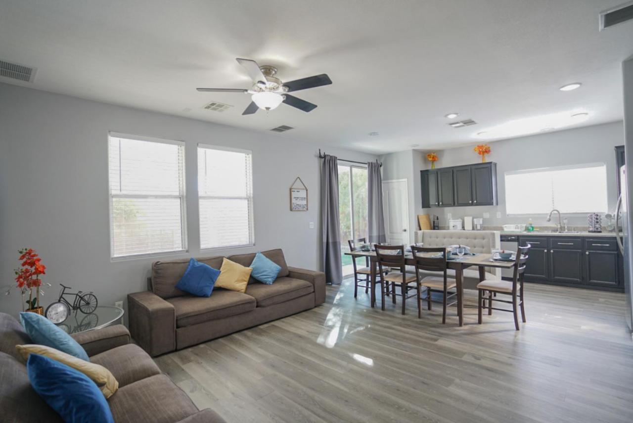 Ultra Modern Las Vegas Home 20Min From The Strip Exteriör bild